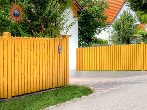 Kunststoffzaun_Dekor_Astfichte.jpg Kunststoffzaun_Dekor_Astfichte.jpg