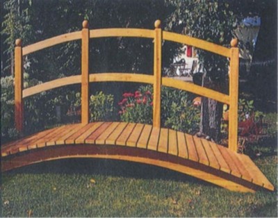 Teichbruecke_lige_1_gelaender.jpg Teichbruecke_lige_1_gelaender.jpg