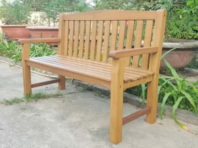 Melbourne_Gartenbank_braun.jpg