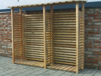 Brennholzunterstand_mit_Zwischenwand.jpg