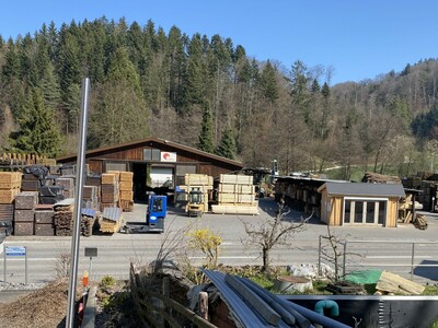 Rundholzfabrikation_Platz_1.jpg
